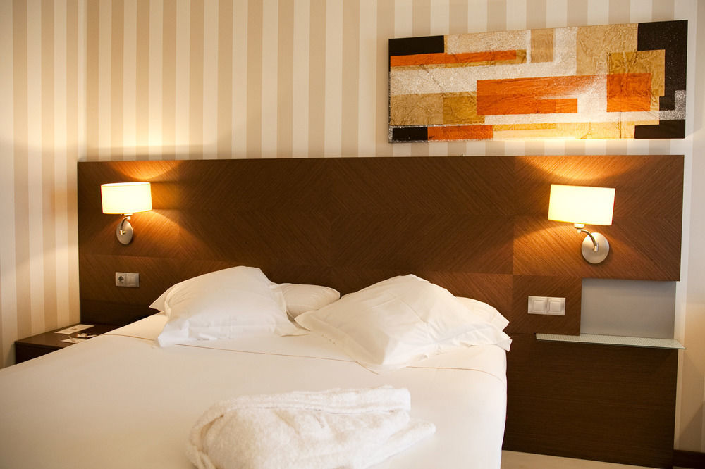 Hotel Las Artes Пинто Экстерьер фото