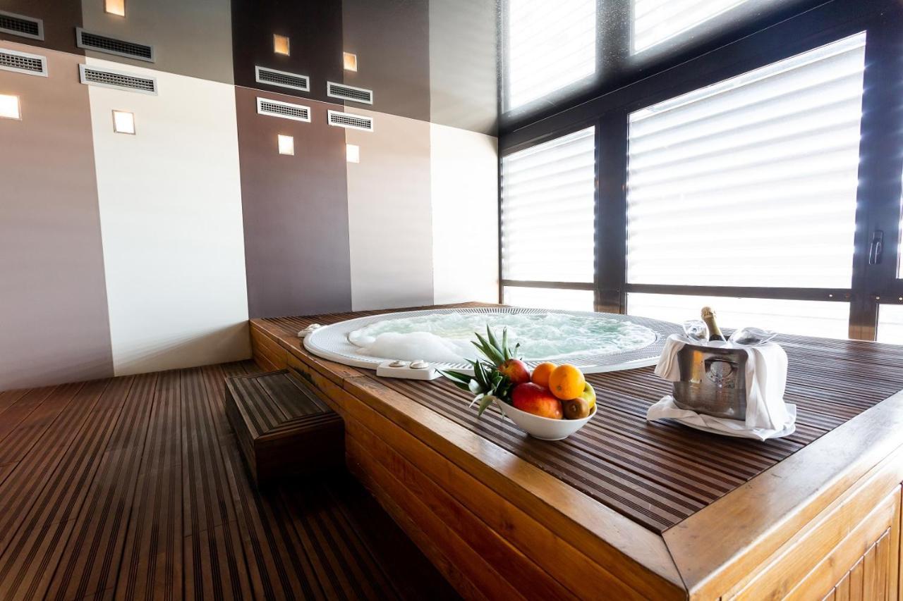 Hotel Las Artes Пинто Экстерьер фото