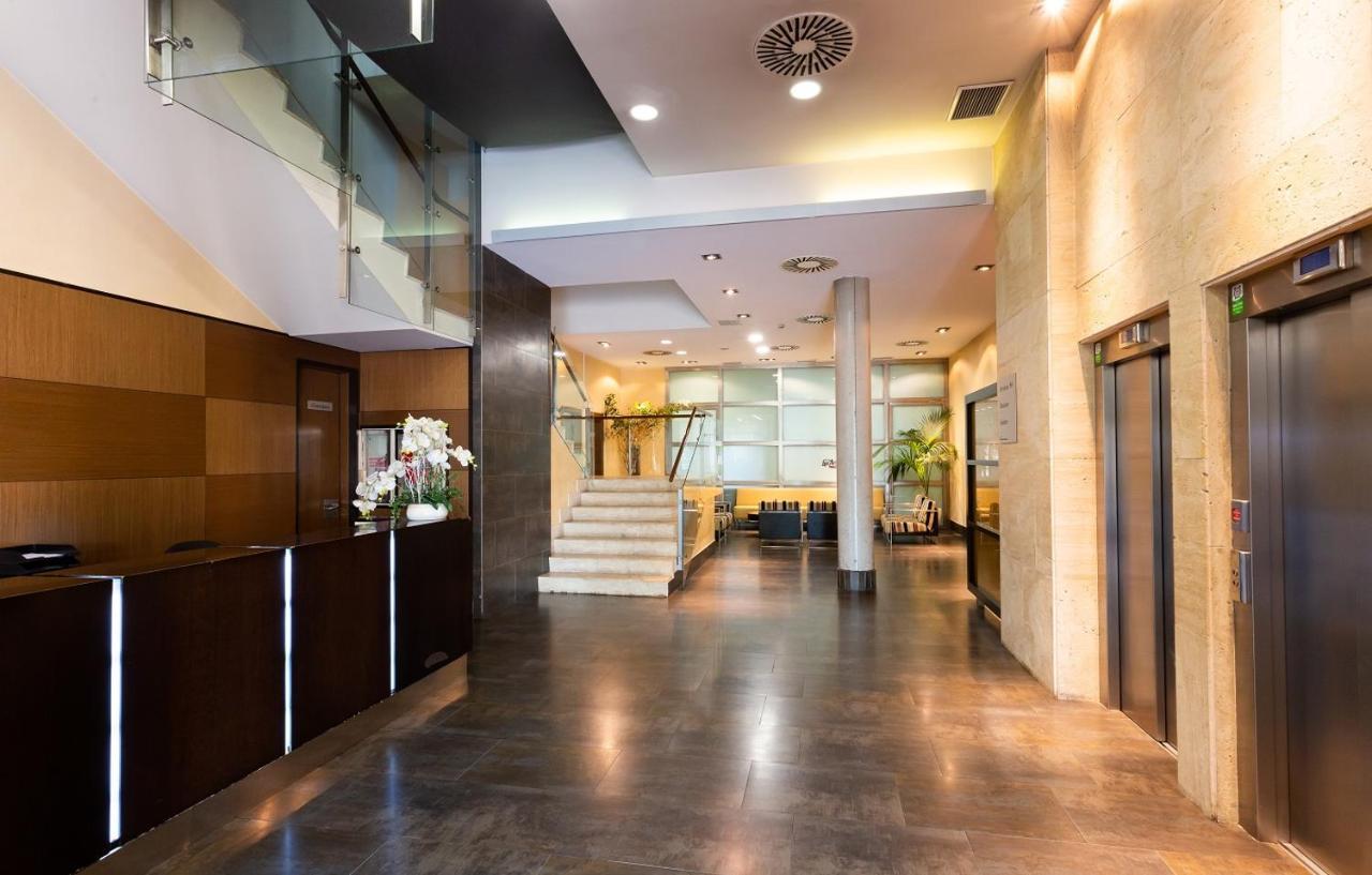 Hotel Las Artes Пинто Экстерьер фото