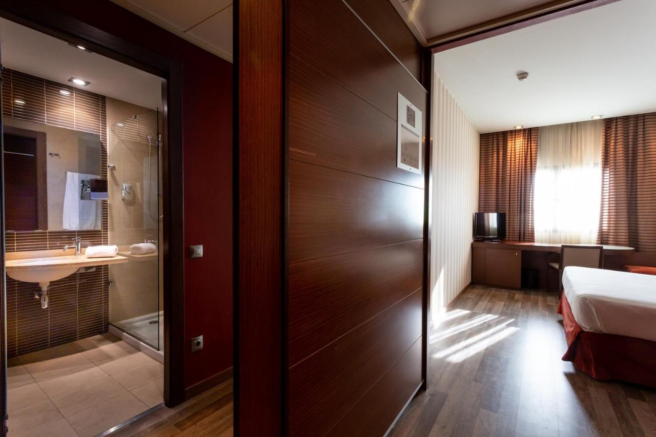 Hotel Las Artes Пинто Экстерьер фото